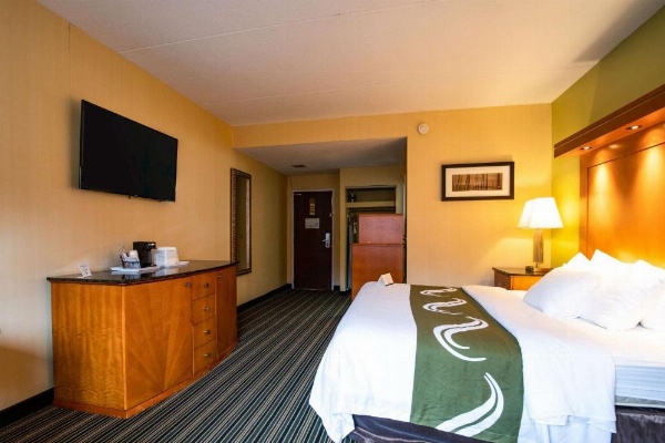 Quality Inn Cromwell - Middletown image 18