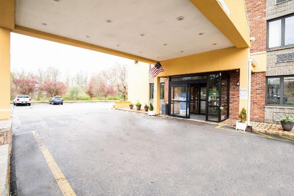 Quality Inn Cromwell - Middletown Main image